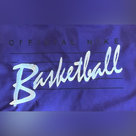 Nike Purple Crew Neck mens Sweatshirt - Picture 4 of 8